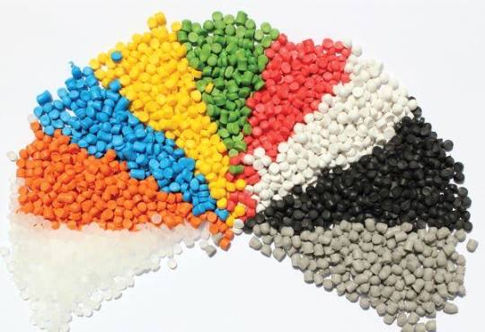 HẠT NHỰA PVC COMPOUND: NGUYÊN LIỆU NỀN TẢNG CHO CÁC SẢN PHẨM NHỰA CHẤT LƯỢNG CAO